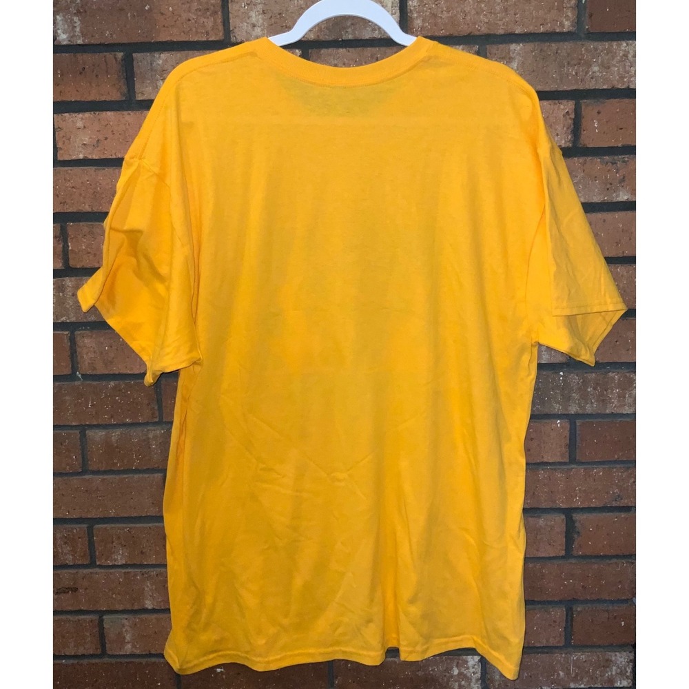 Rue21 Savage Snake Rose Graphic Tee Yellow Short Sleeve Gildan Mens XL - Picture 4 of 4